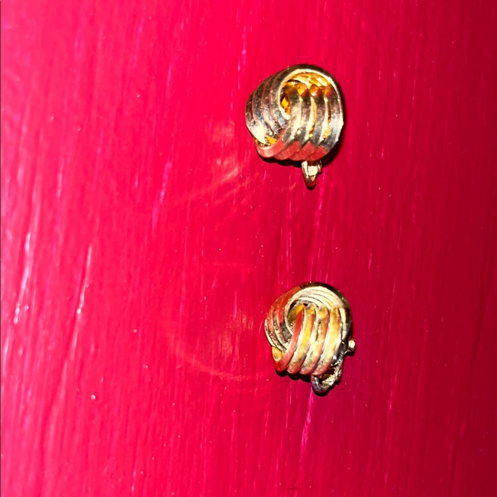 Gold Swirl Clip-On Earrings